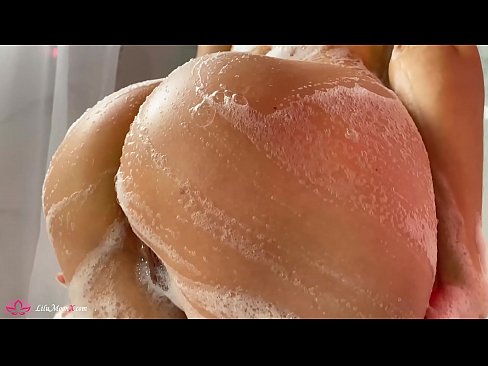 ❤️ Brunete masturbē makstiņu ar vibratoru līdz intensīvam orgasmam dušā Porno pie lv.xxxbunker.ru ❌️❤